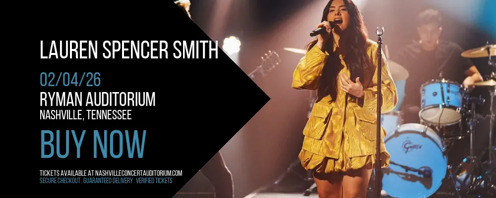 Lauren Spencer Smith at Ryman Auditorium